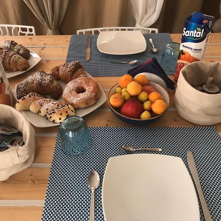 B&B Il Fiocco E La Randa サン・ヴィート・ロ・カーポ エクステリア 写真